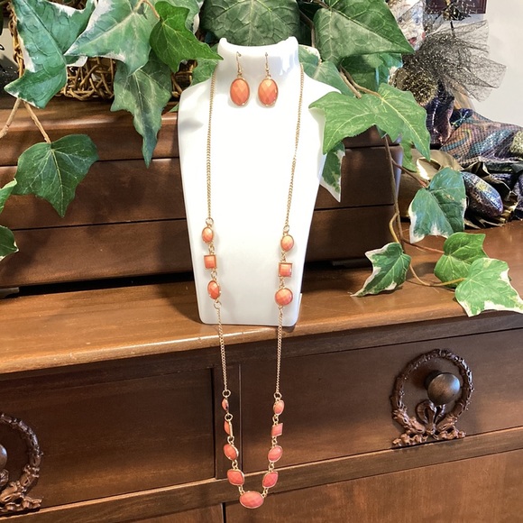 Charming Charlie - Matching Coral Gold Tone Chain Link Necklace & Earring Set - Picture 2 of 10